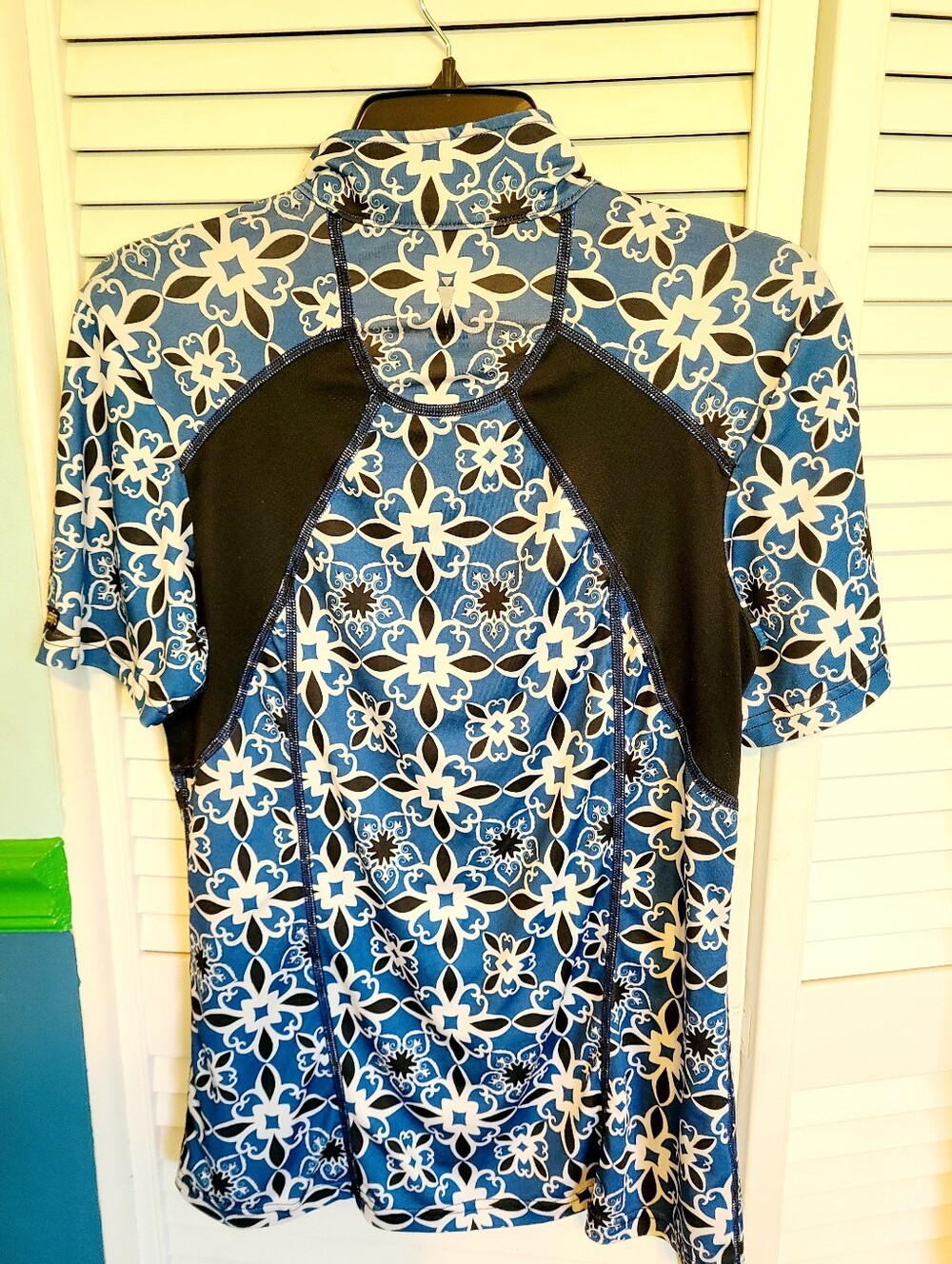 4 Kerrits Horsebackriding Shirts - Picture 13 of 13